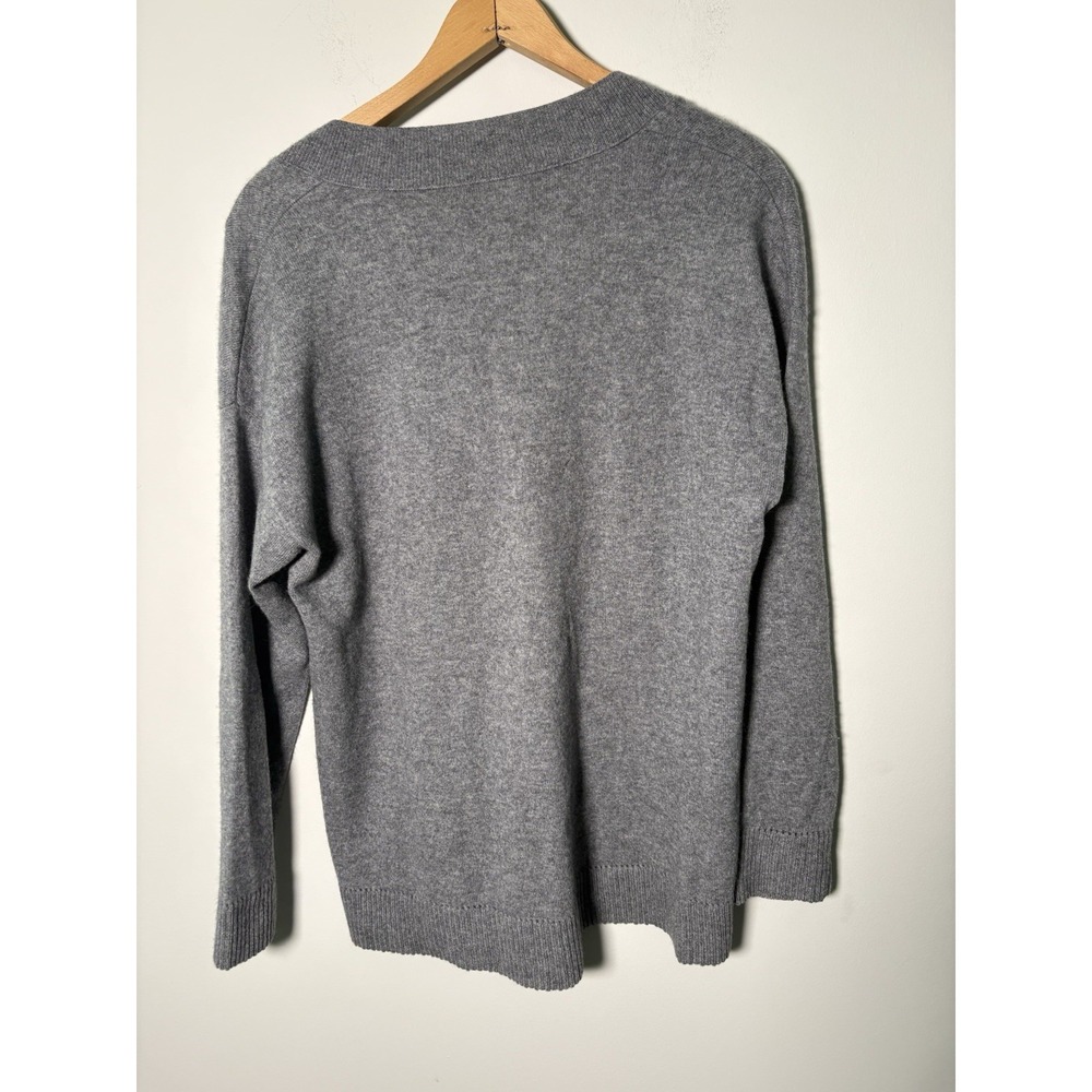 Women's Vince 100% Cashmere Pointelle Trim V-Neck Sweater top Gray Size Small - Picture 4 of 5